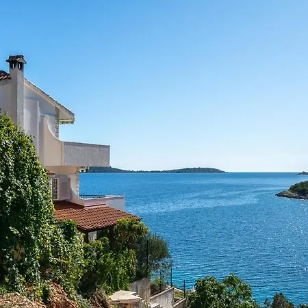 Sleeps 12 Pool Air Con Vila *